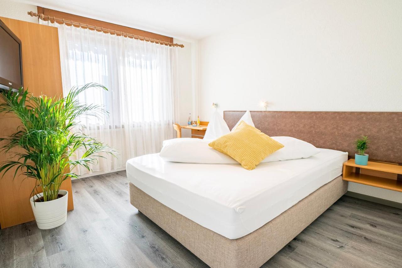 Hotel Sonne - Self Check-In Schwarzenburg Экстерьер фото