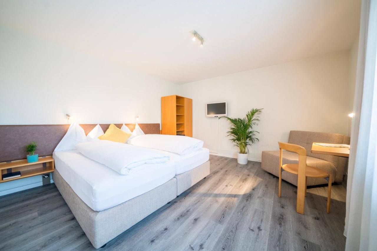 Hotel Sonne - Self Check-In Schwarzenburg Экстерьер фото